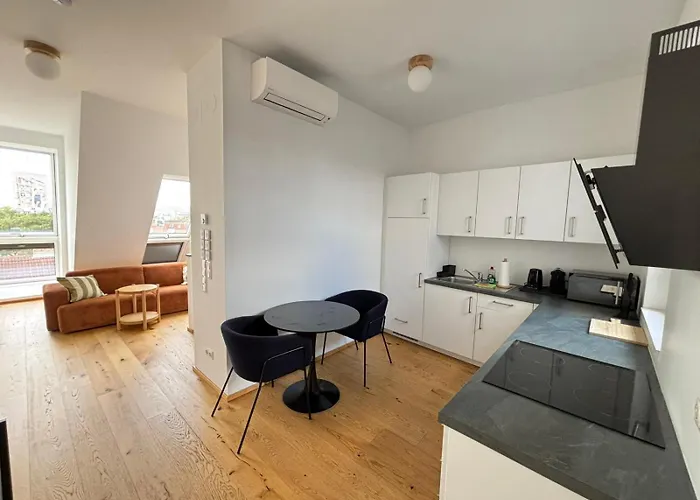 Apartment Orestaliving - Penthouse In 2nd District With View Wien